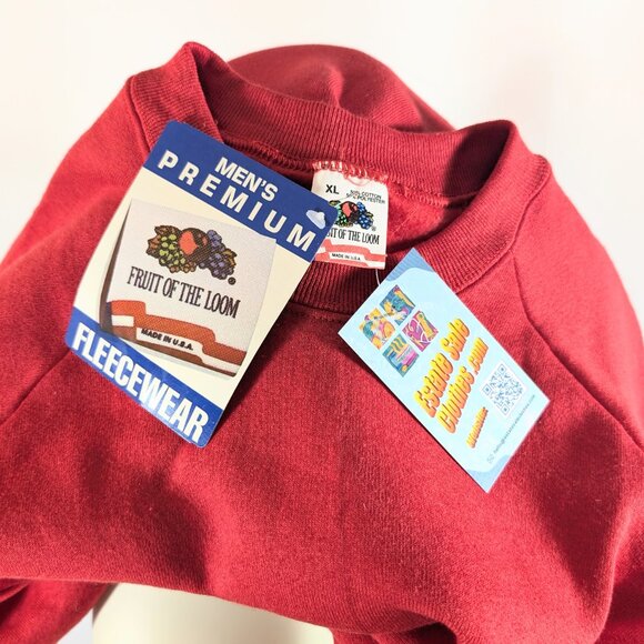 โSOLD!โ Blank Red Fruit of the Loom "Fleecewear" sweatshirt deadstock - Picture 3 of 4